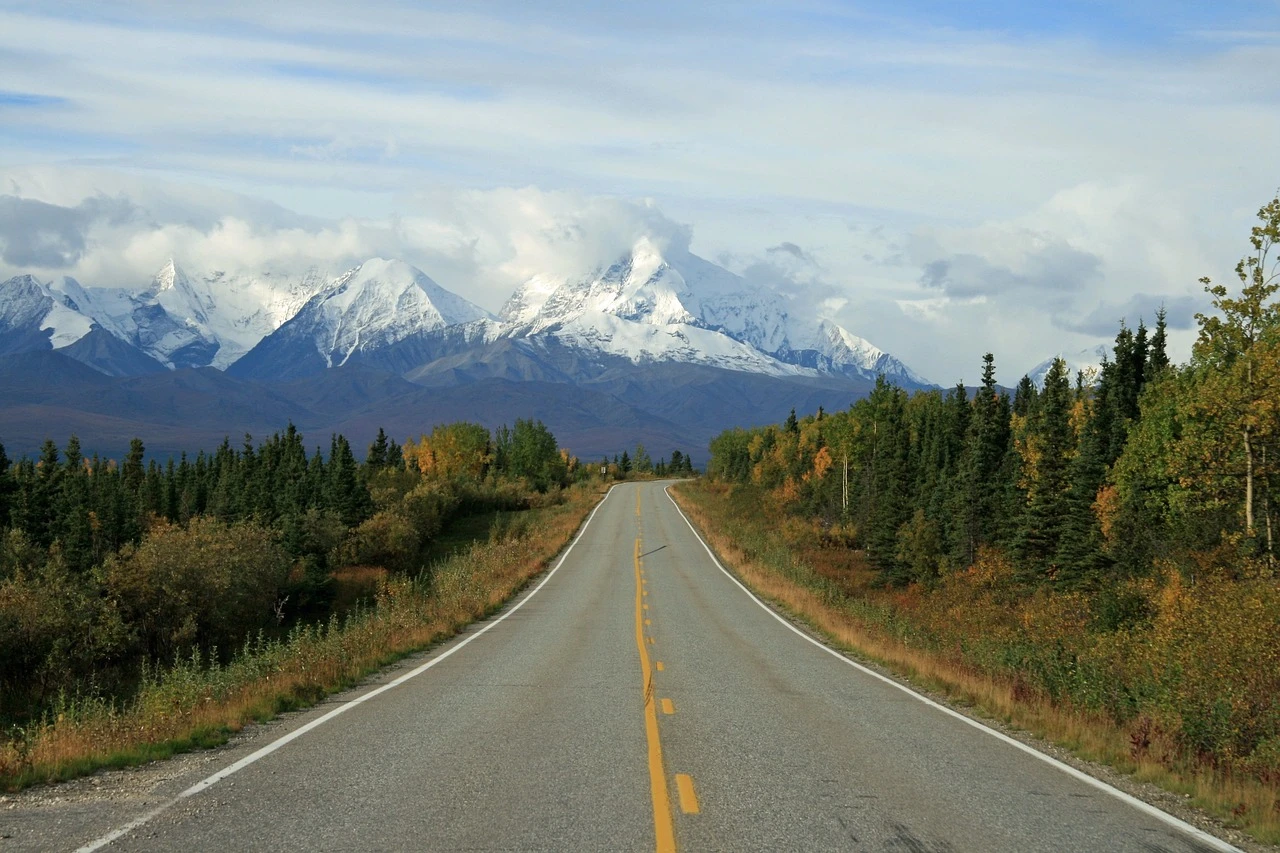 Канада выделяет 3,9 миллиона на Alaska Highway