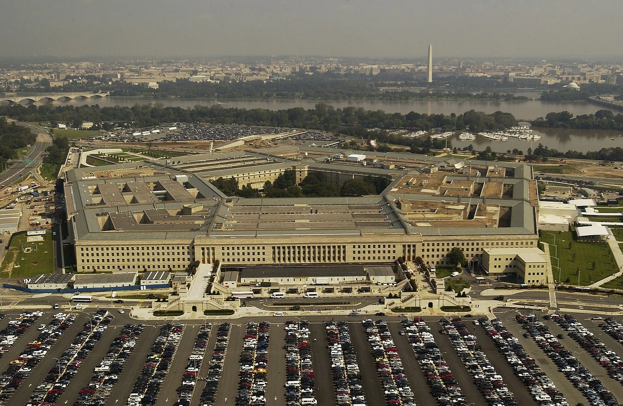 По посольству США в Ираке был нанесен ракетный удар
