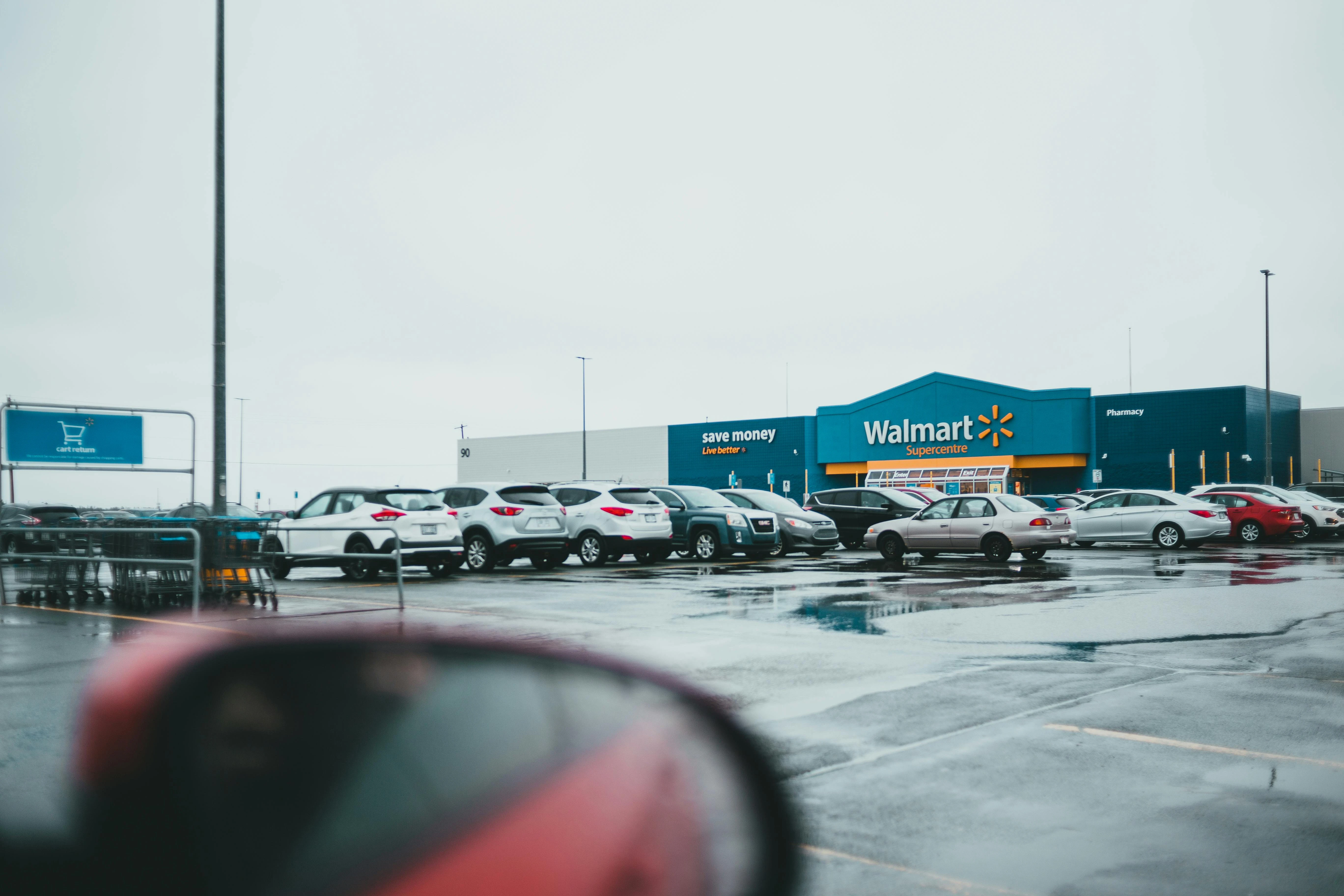 Walmart будет доставлять рецептурные препараты всего за полчаса