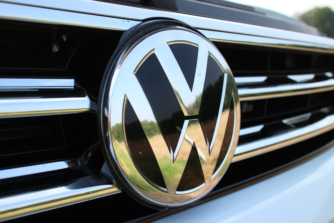 Volkswagen отзывает более 261 000 автомобилей