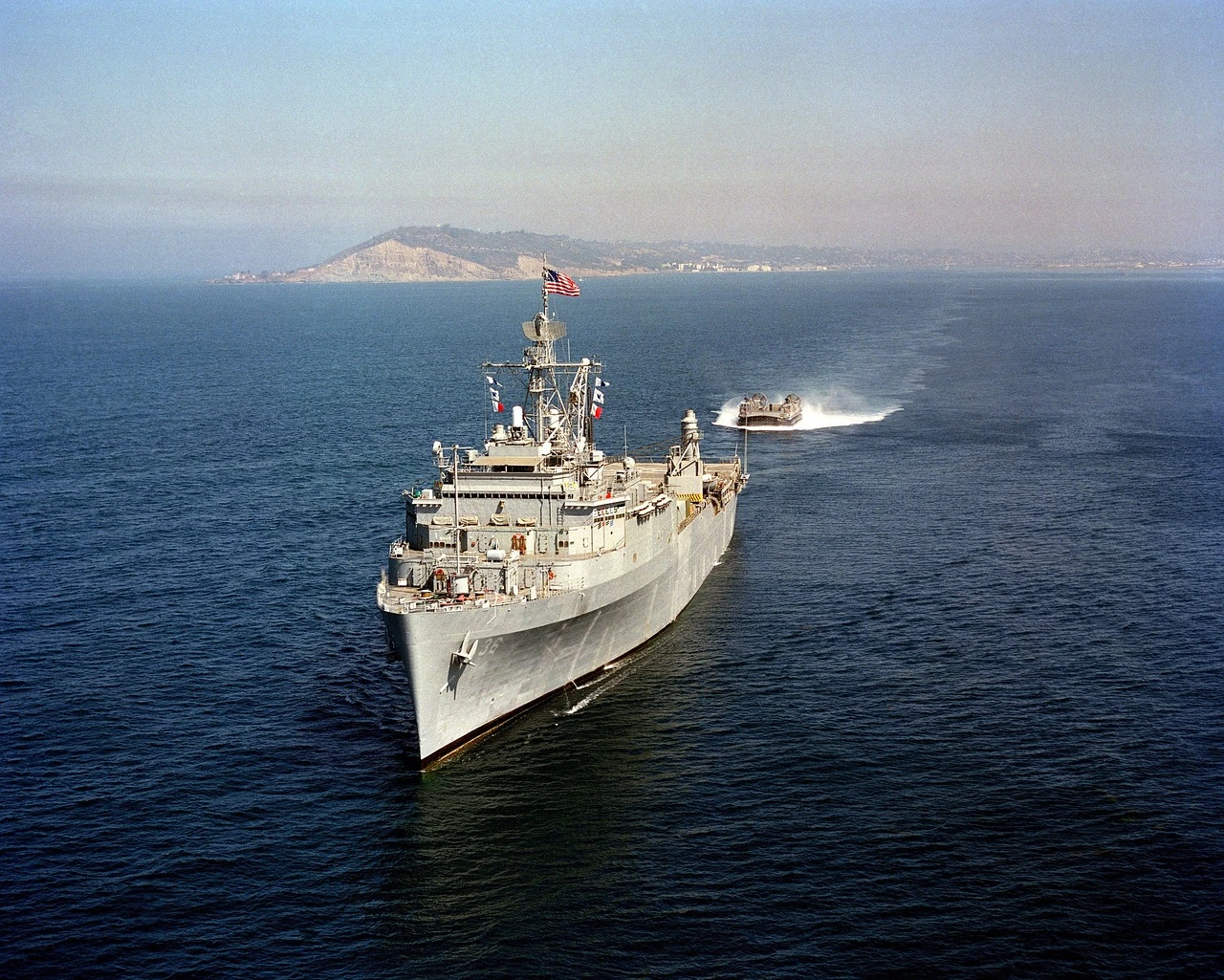 США вместе с союзниками нанесли новые удары по объектам хуситов