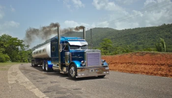 Peterbilt представил программу кастомизации для Model 589