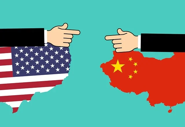 Китай раскритиковал США за “политику подавления” и похвастался сотрудничеством с Россией