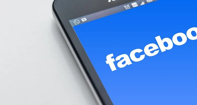 Цукерберг признал, что Facebook вводил цензуру под давлением правительства