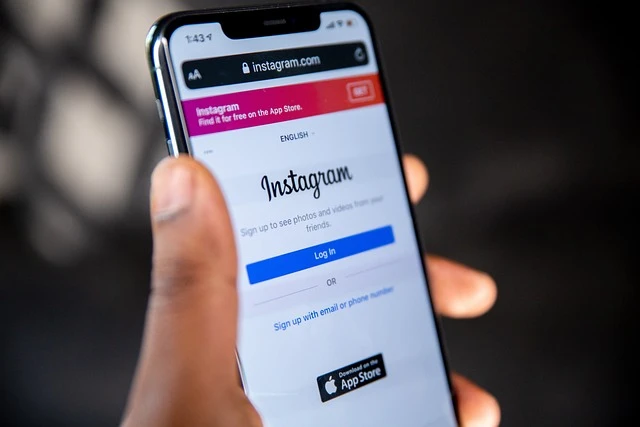 Instagram запускает аккаунты для подростков