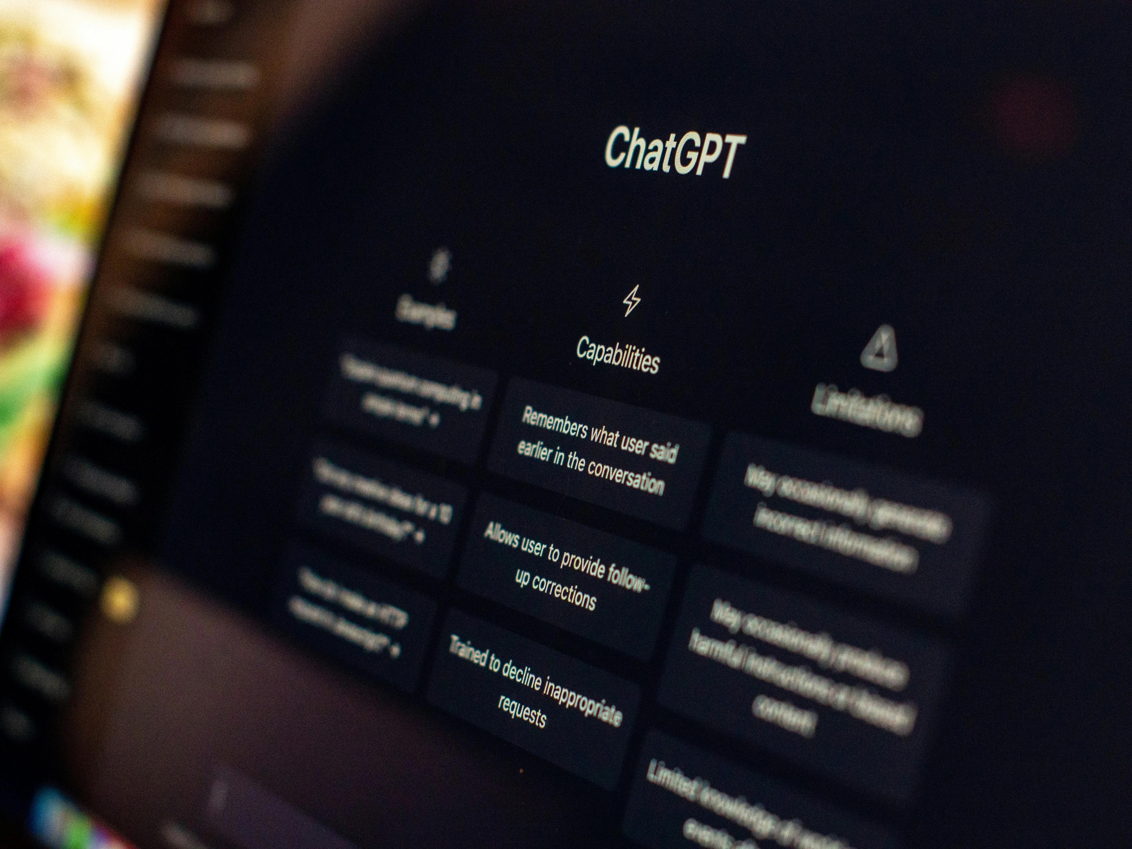 Википедия винит ChatGPT в снижении трафика