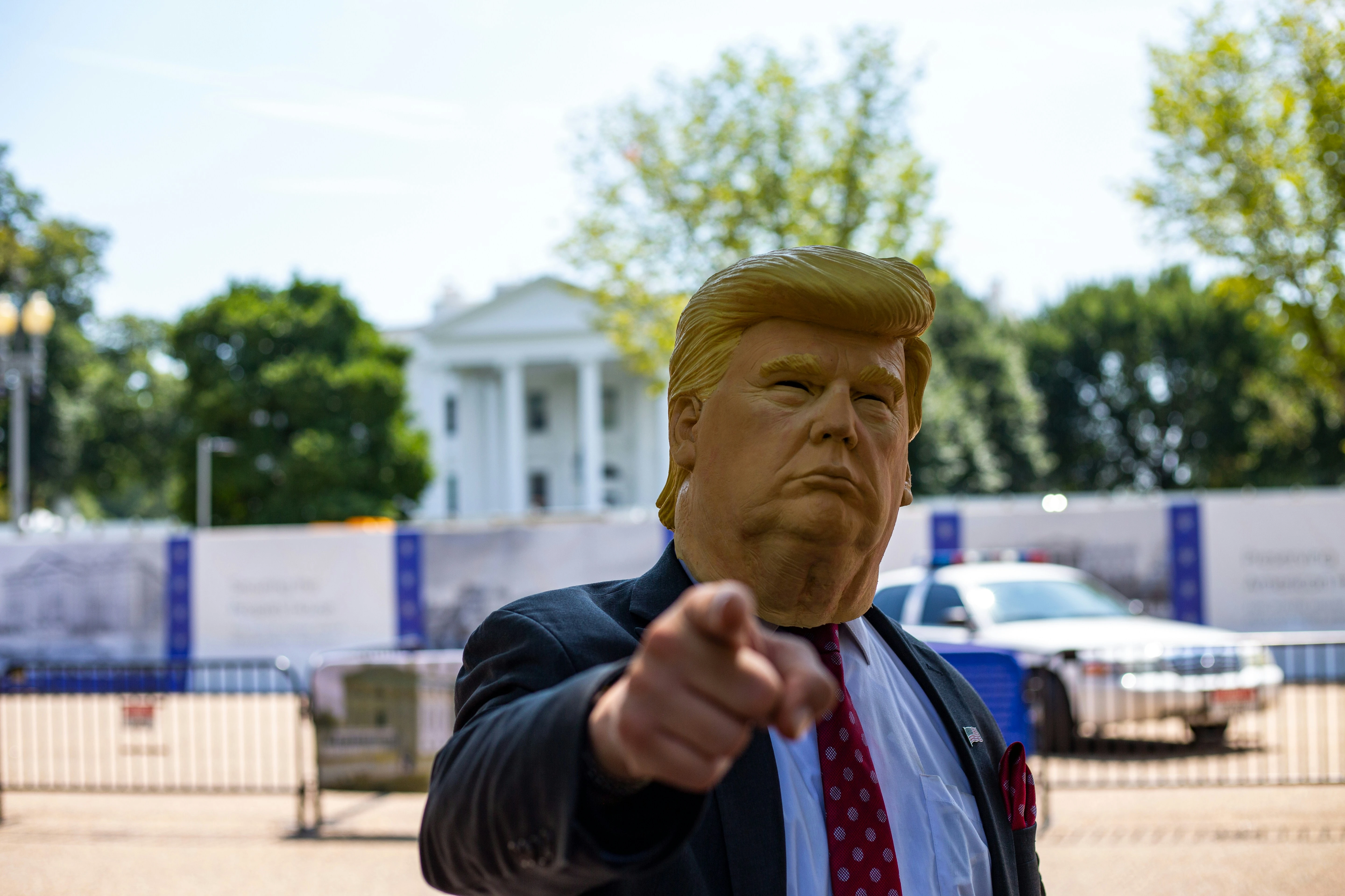 Трамп назвал Байдена ничтожеством и преступником, который должен сидеть в тюрьме