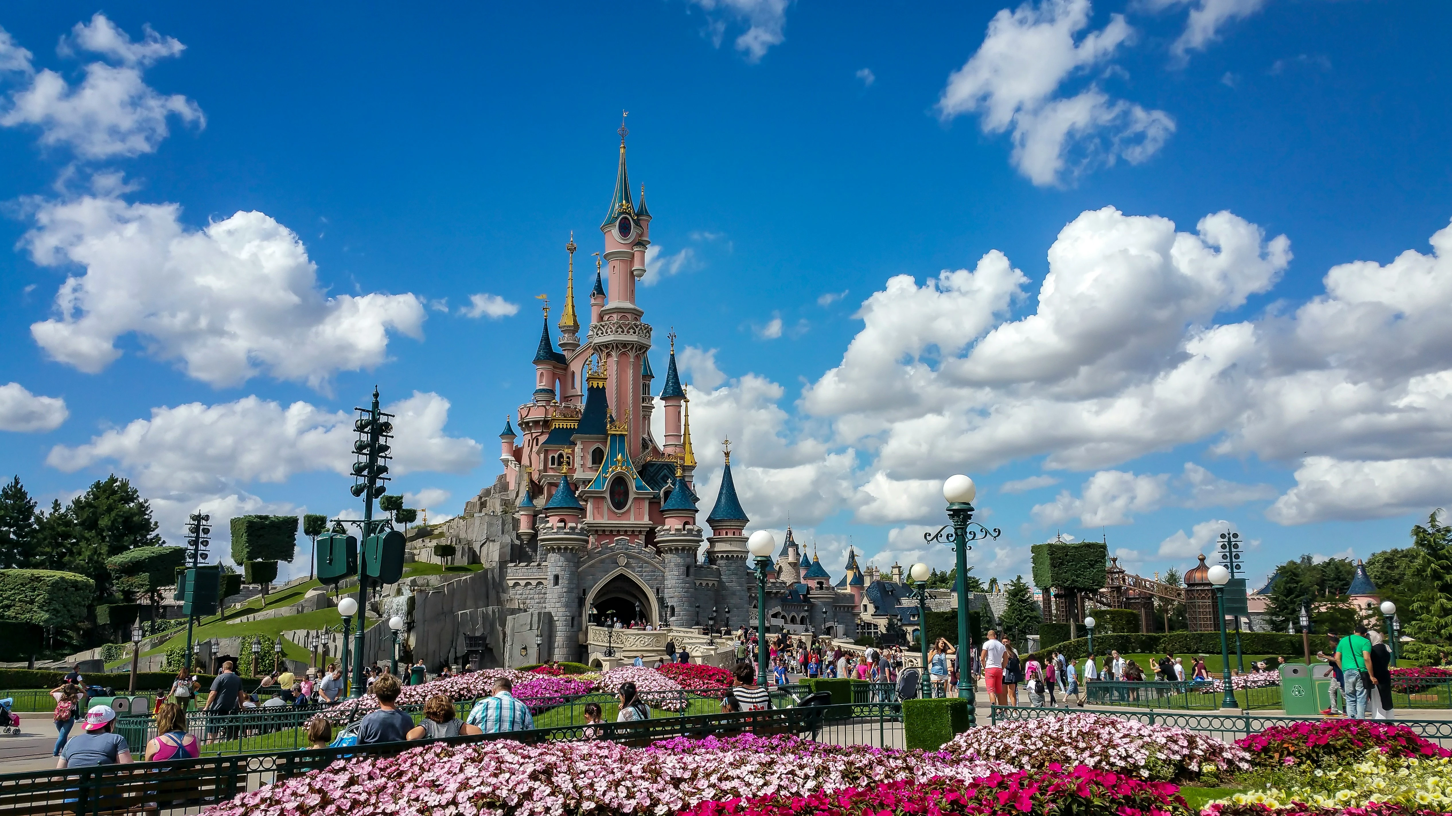 Disney повышает цены на билеты в парки развлечений
