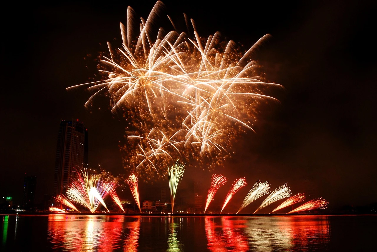 Нью-Йорк раздаст 100 000 бесплатных билетов на фейерверк Macy's 4th of July