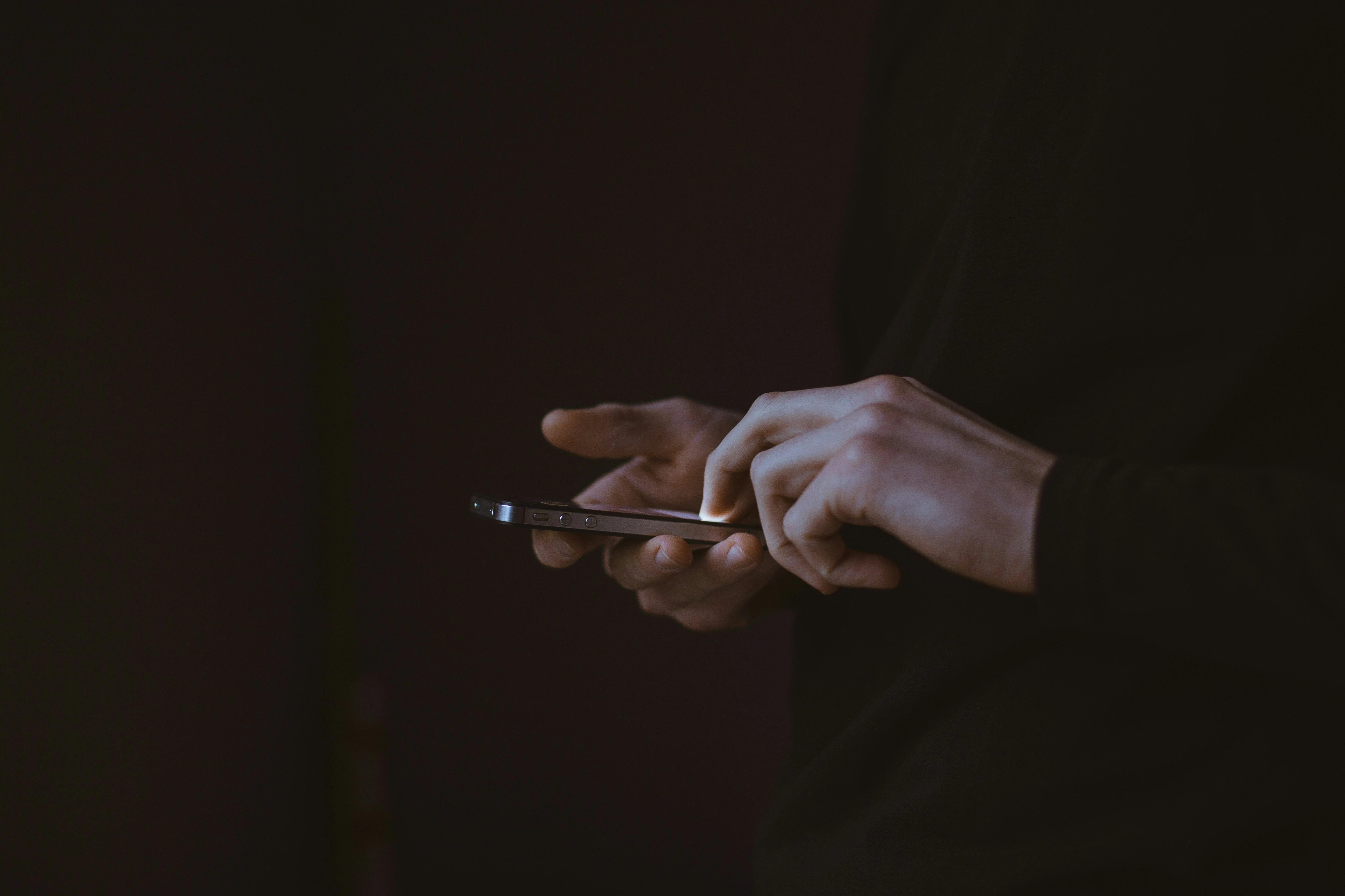 Мессенджер, для которого не нужен интернет, появился в App Store и Google Play