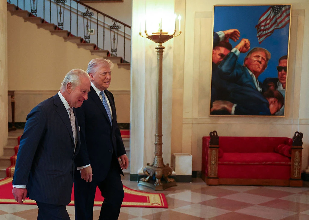 Дональд Трамп оказался дальним родственником короля Карла III