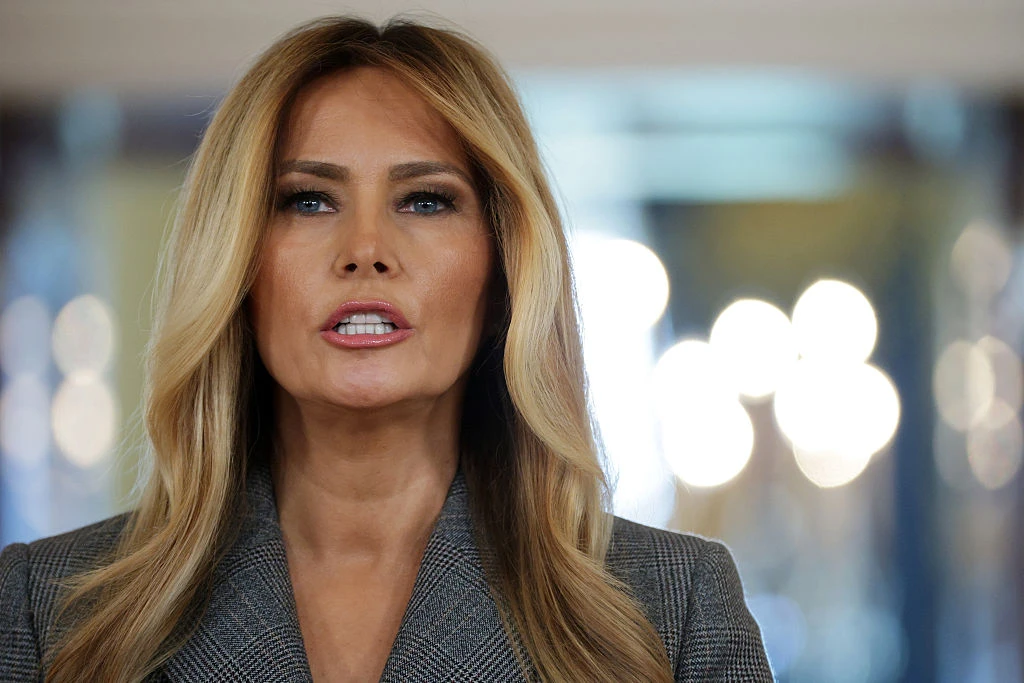 Мелания Трамп опровергла связь с Эпштейном