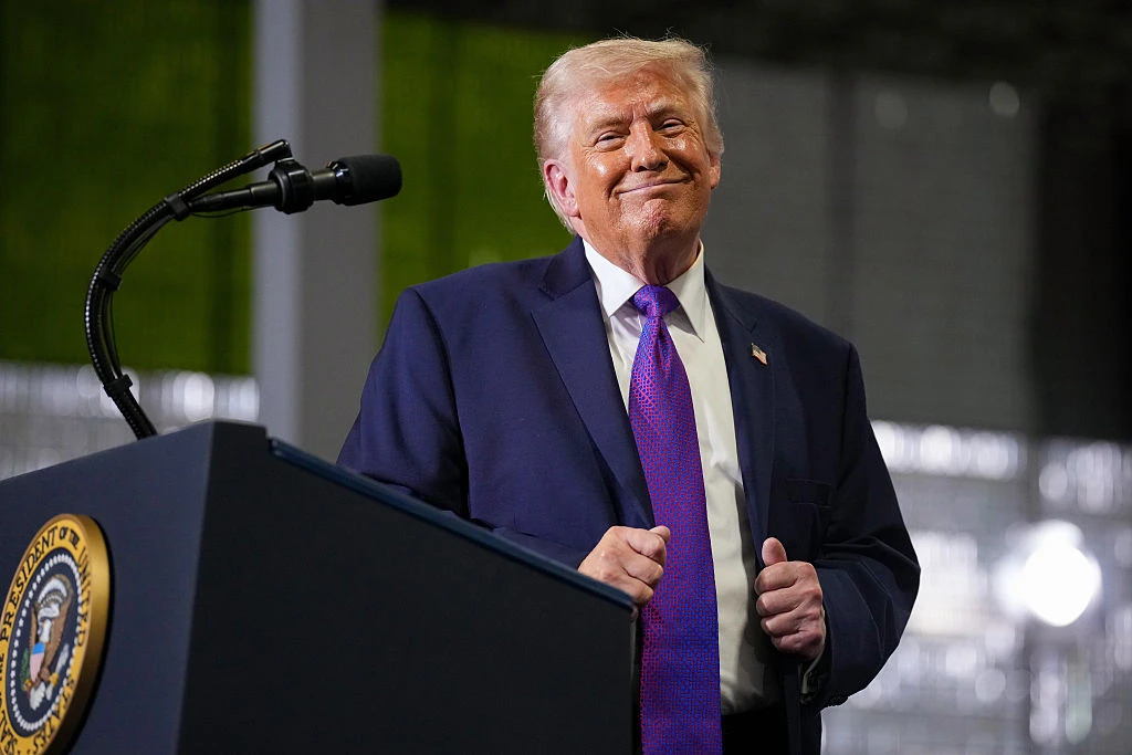 Минюст создал фонд для компенсаций сторонникам Трампа