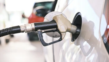 Ньюсом закликає каліфорнійців уникати заправок Chevron цими вихідними
