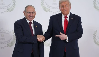 Трамп поздравил Пашиняна с победой на выборах в Армении