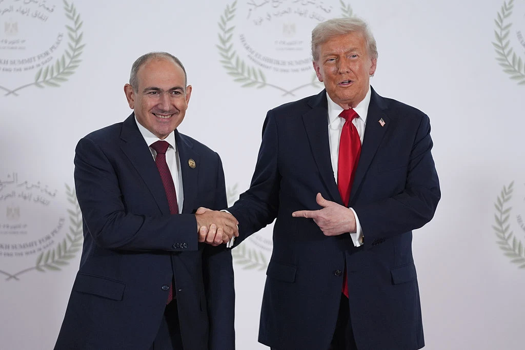 Трамп поздравил Пашиняна с победой на выборах в Армении