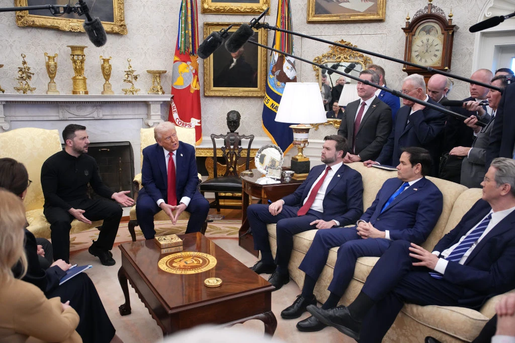 Глава Минфина отговаривал Трампа от встречи с Зеленским, назвав его «Мистером Бином на крэке», утверждается в новой книге