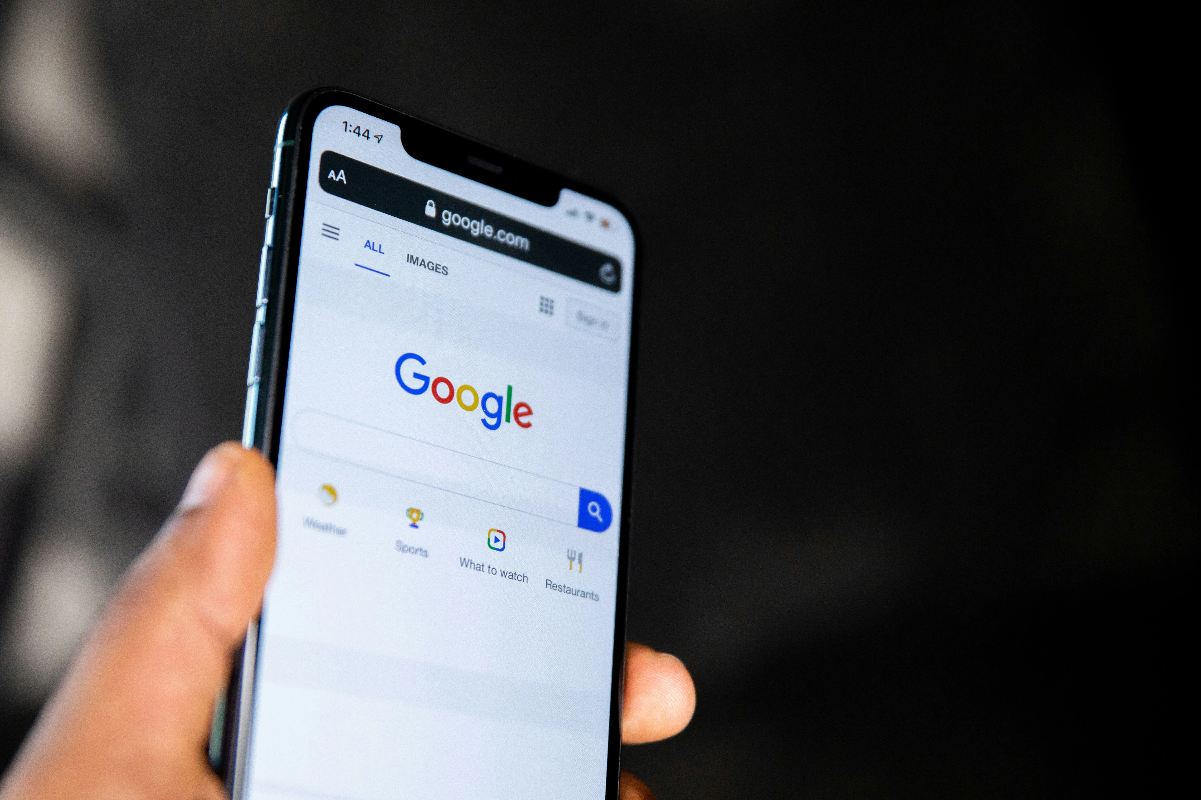 Google оштрафовали в ЕС на $1 млрд за нарушение правил конкуренции