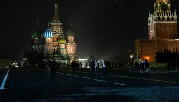 Чиновник Трампа тайно встретился с представителями Кремля во время визита в Россию