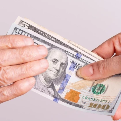 photo-the-best-ways-to-send-money-to-ukraine-from-the-usa