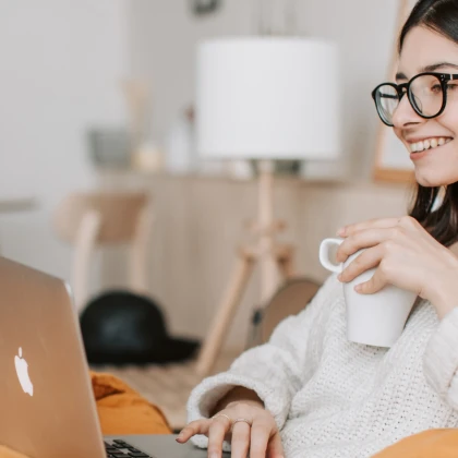 photo-take-out-loan-online-in-the-us