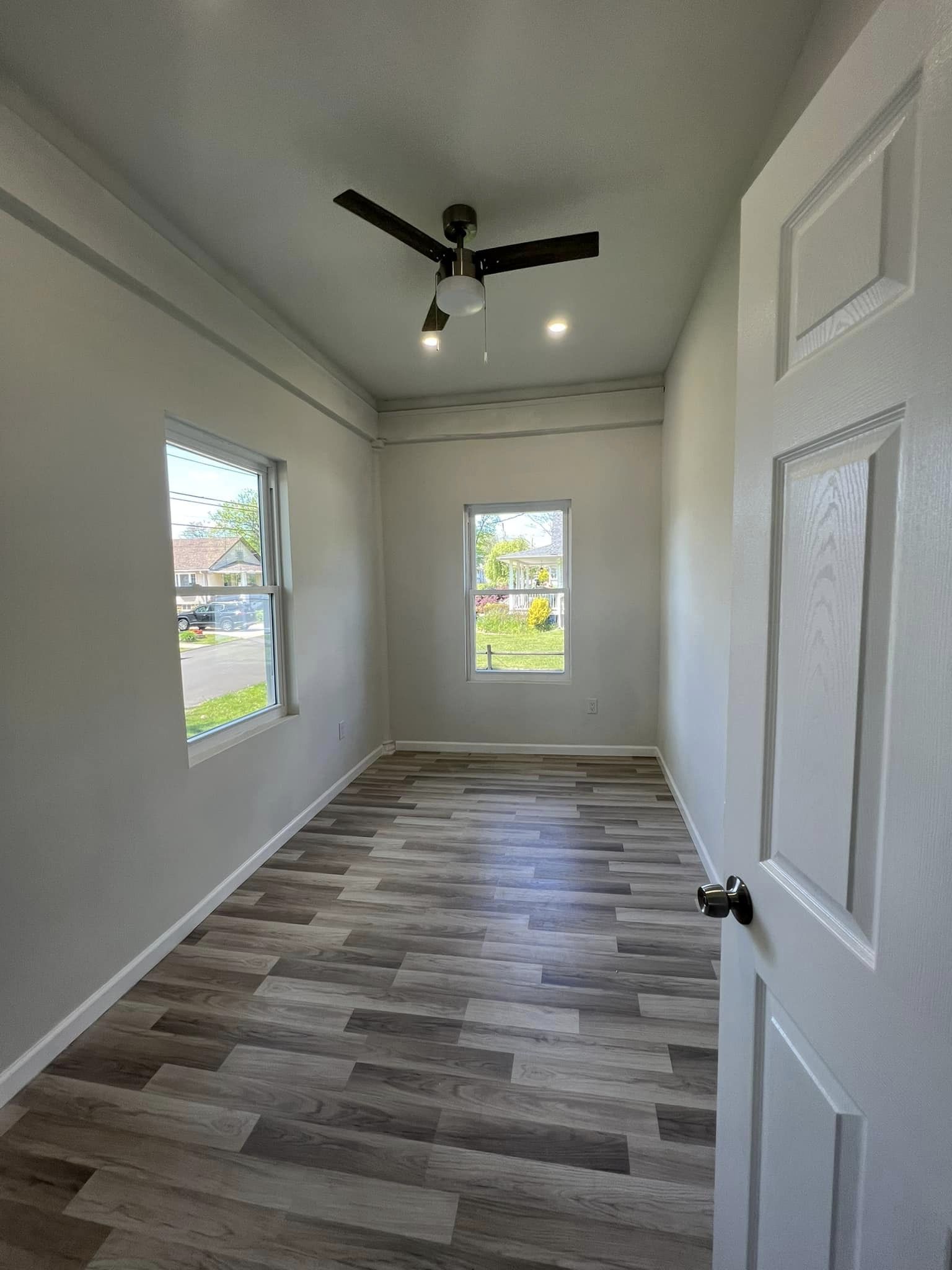 4bdr with 2 full baths - Фото 2
