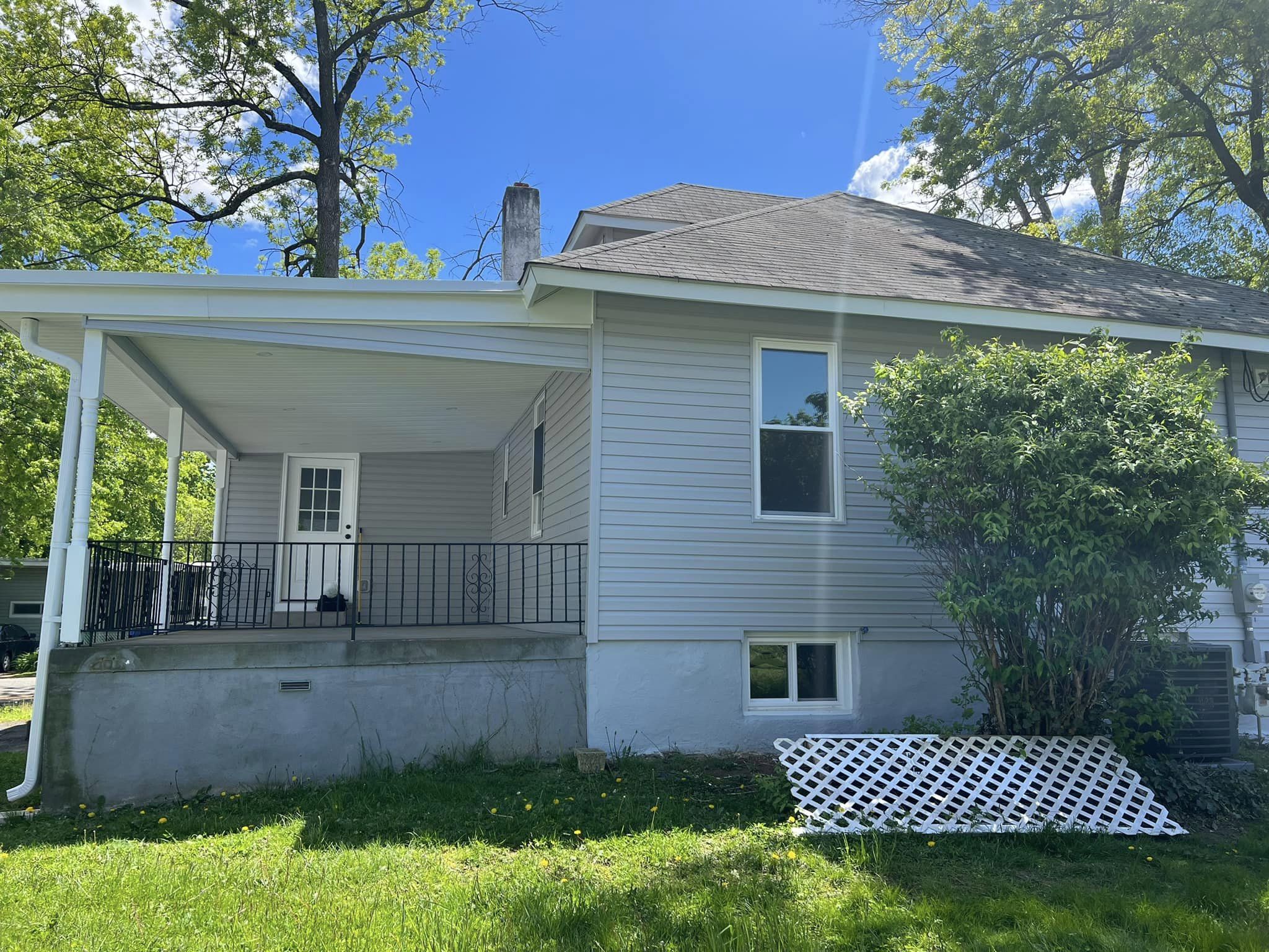 4bdr with 2 full baths - Фото 3