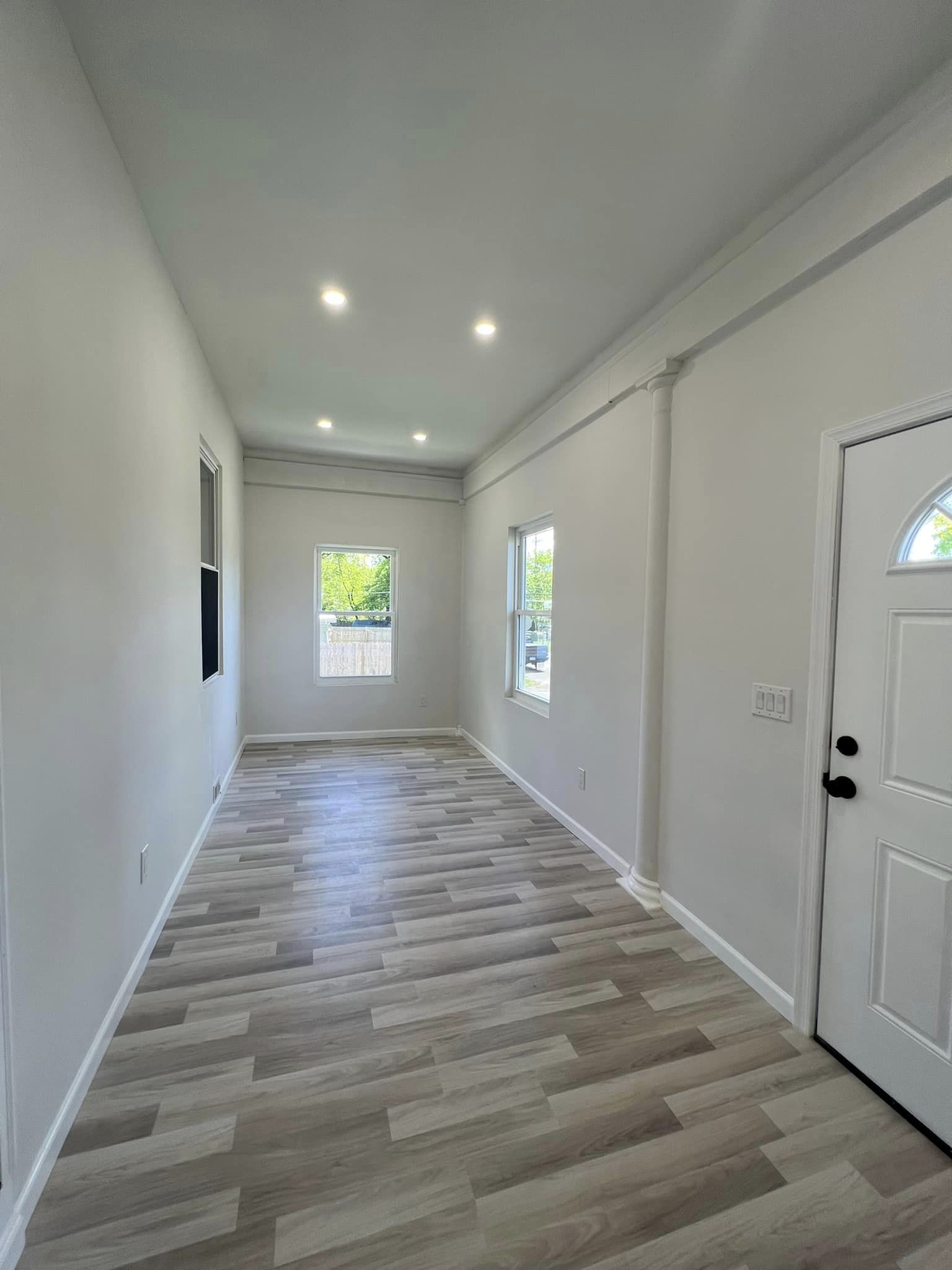 4bdr with 2 full baths - Фото 4