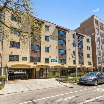 sdaetsya-studiya-v-edgewater-glen-il-1-photo