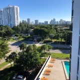 main-photo-sdaiotsya-komnata-v-aventure