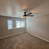 main-photo-zdayetysya-kmnata-master-bedroom