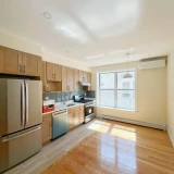 main-photo-2-spalyni-1-vannaya-midwood-1