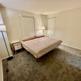 main-photo-sdaiotsya-komnata-so-svoey-otdelynoy-vannoy-komnatoy