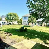 main-photo-sdaiotsya-taunhaus-v-elgin