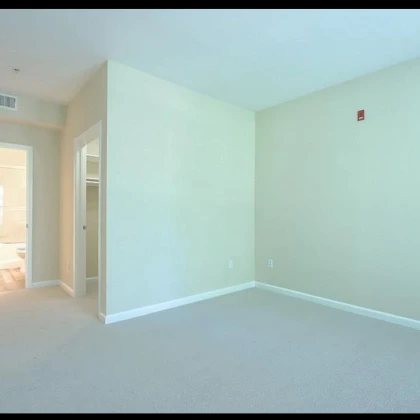 sdaiotsya-komnata-v-uyutnom-i-uho-photo