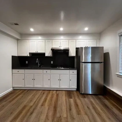 house-available-for-rent-photo