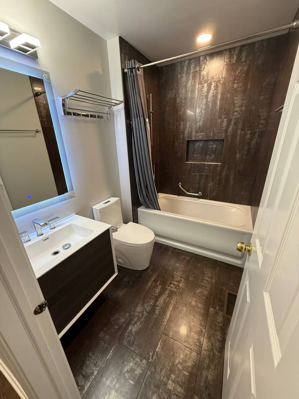 Сдаётся таунхаус в Buffalo Grove, IL 60089. $3000 в месяц - Фото 6