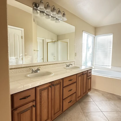 krasiviy-i-prostorniy-dom-v-ar-photo