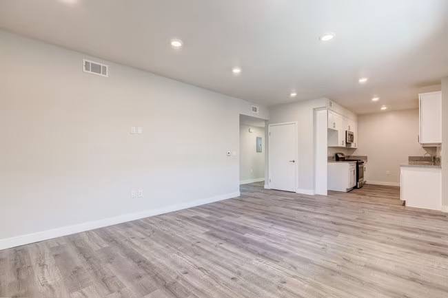 Сдается 3BD, 2BA - Фото 3