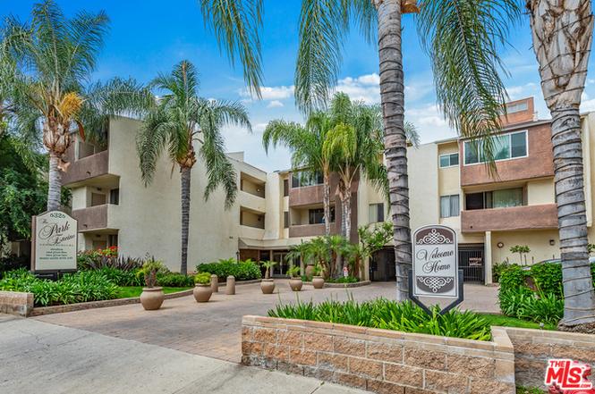 Condo in Encino - Фото 6
