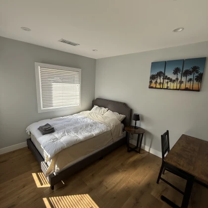 sdaiotsya-komnata-v-dome-7-photo