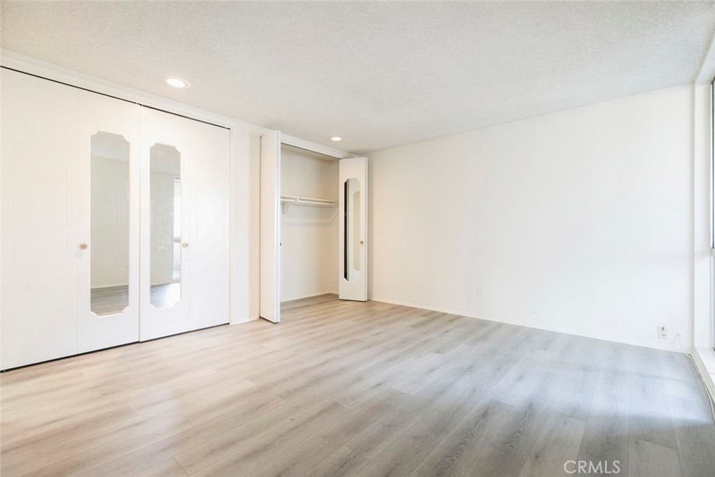 Apartment for Rent in Mountain Street - Фото 2