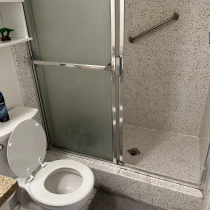 328327