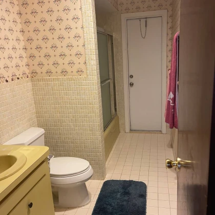 327866