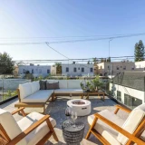 main-photo-udivitelyniy-dom-s-4-spalynyami