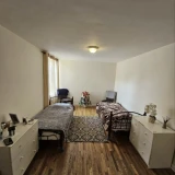 main-photo-sdaetsya-odno-iz-dvuh-mest-v-bolyshoy-komnate-1