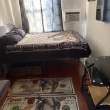 main-photo-sdayu-nebolyshuyu-no-ocheny-uyutnuyu-meblirovannuyu-komnatu