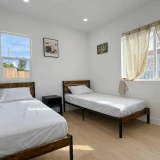 main-photo-room-shared-or-private-for-ren