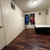 main-photo-sdaetsya-bolyshaya-komnata-16