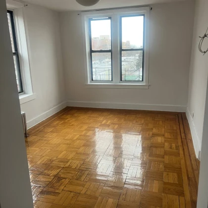 ishtu-rumeytku-v-2h-komnatnuyu-kvartiru-v-prohodnuyu-komnatu-photo